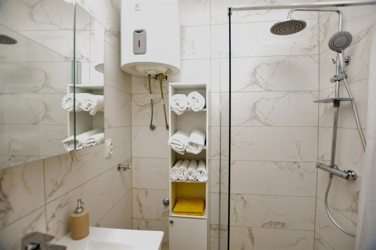 Apartment Ruzica Primosten Bagian luar foto