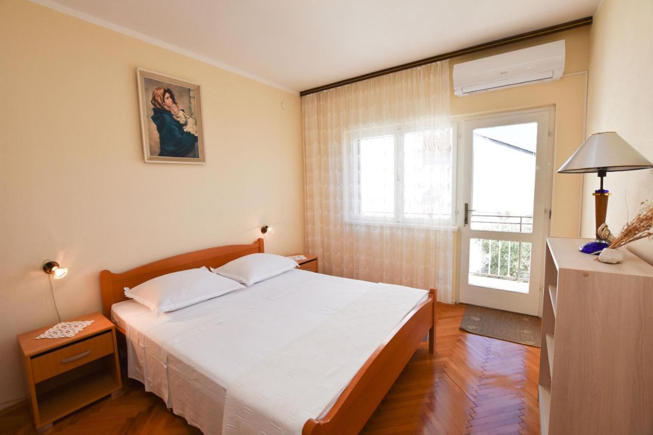 Apartment Ruzica Primosten Bagian luar foto